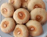 A picture of step 3 of Biscuits with nuts 🫓🫓.