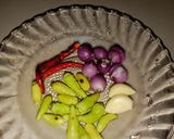 Foto langkah ke 2 dari resep Tumis Kikil Pedas Manis.