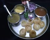રગડા પૂરી (Ragda Puri Recipe In Gujarati) રેસીપી સ્ટેપ8ફોટો