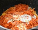 A picture of step 5 of Gajar laddu recipe.
