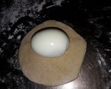 A picture of step 2 of Egg roll.