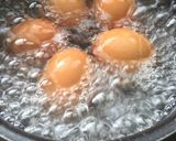 Foto langkah ke 1 dari resep Telur bumbu bali.