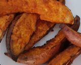A picture of step 2 of Roasted sweet potato wedges.
