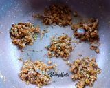 A picture of step 4 of Pyaaz ki Kachori.