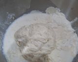 Foto langkah ke 2 dari resep Soft Sourdough Buns Non Mixer.