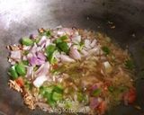 A picture of step 3 of Pav bhaji.