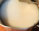 A picture of step 4 of Goan Vonn/Kheer or Kazarachi Soji.