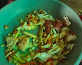 Foto langkah ke 4 dari resep Ikan Bawal Acar Kuning.