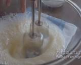 White Swiss Roll (Snow Cake Roll) Recipe Video recipe step 3 photo