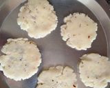 A picture of step 4 of Spicy cheese filled semolina Matthi.