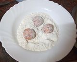 Foto del paso 4 de la receta: Albóndigas de salmón ahumado, surimi y langostinos