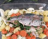 Une image de l'étape 7 de Truite aux herbes du jardin.
