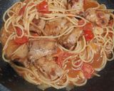รูปขั้นตอนการทำที่ 5 ของ Spaghetti Pork Ribs Tomato Sauce