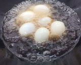 Foto langkah ke 2 dari resep Telur Bulat Balado.