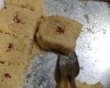 डेसिकेटेड खोबरा वडी (desiccated khobra wadi recipe in marathi) रेसिपी स्टेप 4 फोटो 