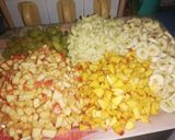 A picture of step 2 of Mix microni fruit chat.