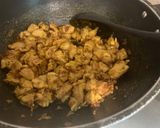 A picture of step 4 of Mango coconut curry🥭🥥🍲.
