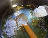 Foto del paso 2 de la receta: Merluza en salsa verde