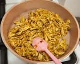 Foto langkah ke 5 dari resep 129. Ayam Suwir Pedas Bekal Piknik.