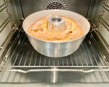 Foto del paso 7 de la receta: “Pastel de naranja con pepitas de chocolate”. (Orange cake with chocolate chips)