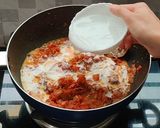 A picture of step 8 of Muttor paneer with laccha paratha.