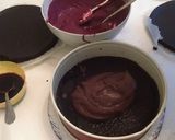 Pas rețetă Tort vegan cu ganache de ciocolată și cremă de vișine 10 fotografie