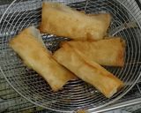 Foto langkah ke 3 dari resep Lumpia Tape Keju Saus Karamel.