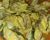 Foto langkah ke 2 dari resep Ikan tongkol tumis.