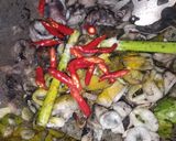 Foto langkah ke 4 dari resep Sotong Masak Hitam.