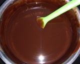 Foto langkah ke 3 dari resep Shiny Crust and Fudgy Brownies.