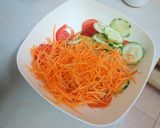 A picture of step 3 of Kachumbari.