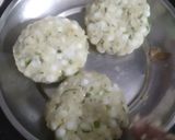 A picture of step 3 of Sabudana Vada.