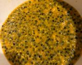 Hình bước làm 1 của món Nước mát chanh dây (passion fruits)