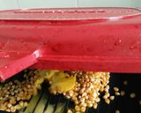 Foto langkah ke 2 dari resep Popcorn.