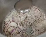 A picture of step 2 of Aloo ki sabji.