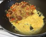 Kolbászos-tojásos sült rizs recept fázis 4 fotója