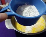 Foto langkah ke 3 dari resep Simple apple cake ever (no mixer).