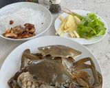 A picture of step 2 of Casseroled Black Crabs With Glass Noodles.