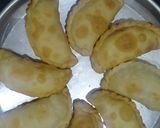मावा गूजिया (mawa gujiya recipe in marathi) रेसिपी स्टेप 6 फोटो 