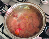 Foto del paso 1 de la receta: Arroz con pollo caldoso
