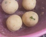 A picture of step 3 of Potato lollipop.