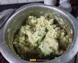 A picture of step 4 of Surti Masala khichu (Gujarati Rice Flour Khichu).
