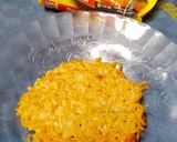 Foto langkah ke 6 dari resep Martabak Mie.