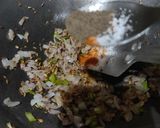 A picture of step 3 of Crispy Aloo Bade.