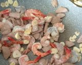 Foto langkah ke 6 dari resep Tumis Brokoli Bakso Udang.