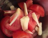 A picture of step 2 of Makhana Kaju Curry.
