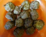 Foto langkah ke 5 dari resep Chiken balls wijen.
