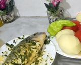 صورة لخطوة 2 من وصفة سمكة دورادو مشوية في الفرن مع خضروات ملونة – وصفة سهلة وصحية