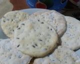 Foto del paso 4 de la receta: Galletitas al agua con semillas