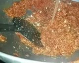A picture of step 8 of Gajar ka halwa with mawa.